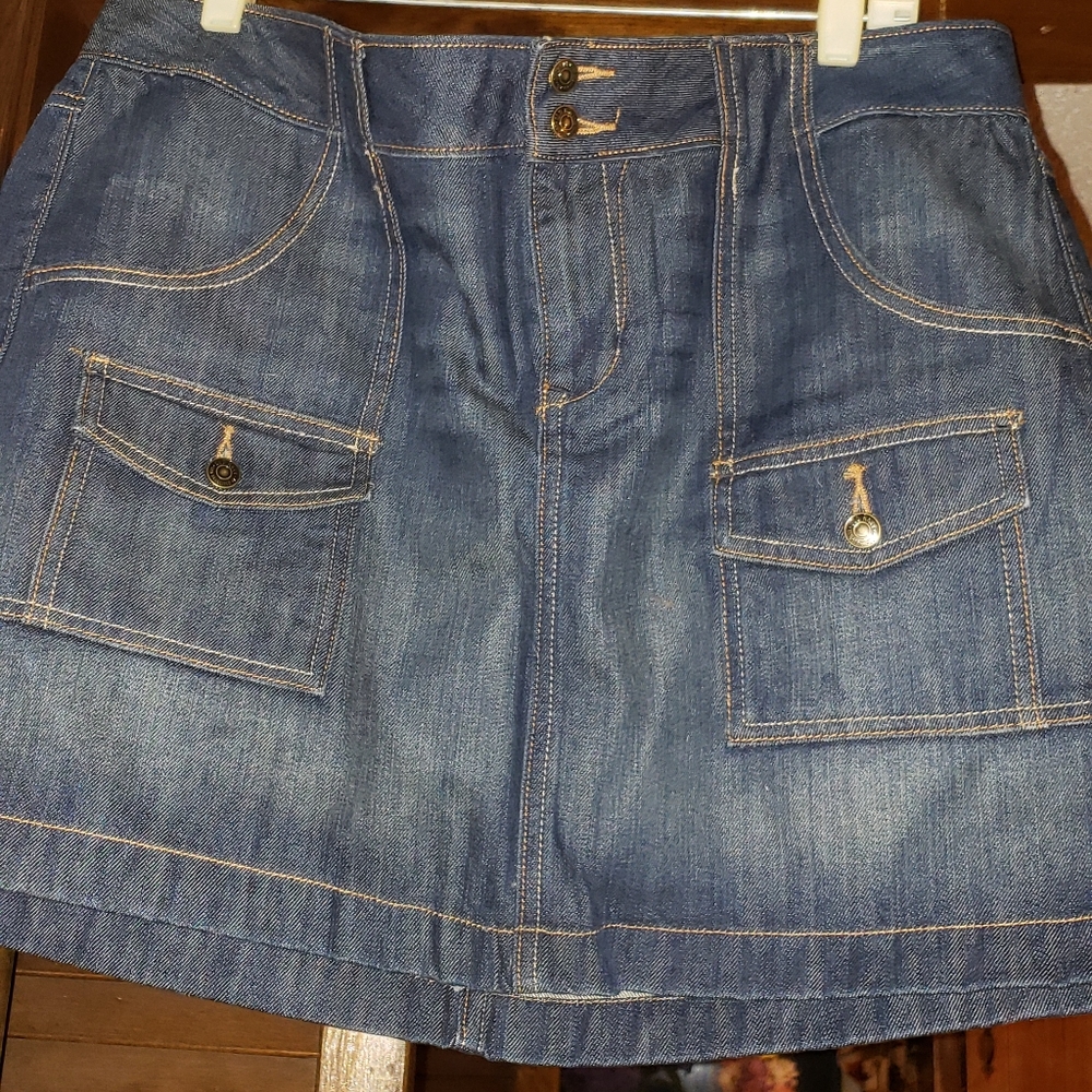 Sz 16 old navy denim skirt NWOT